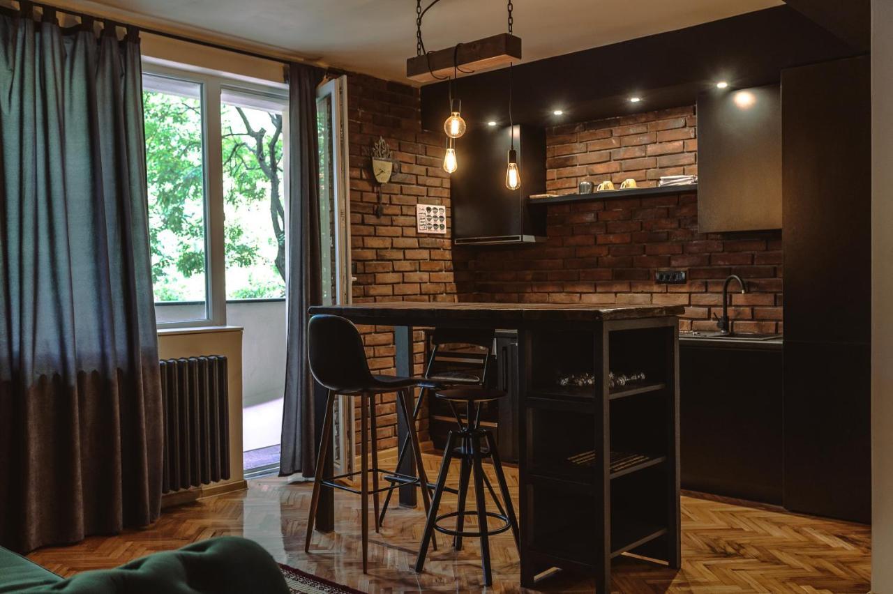 Loft Apartman Menhetn Sabac Exterior photo